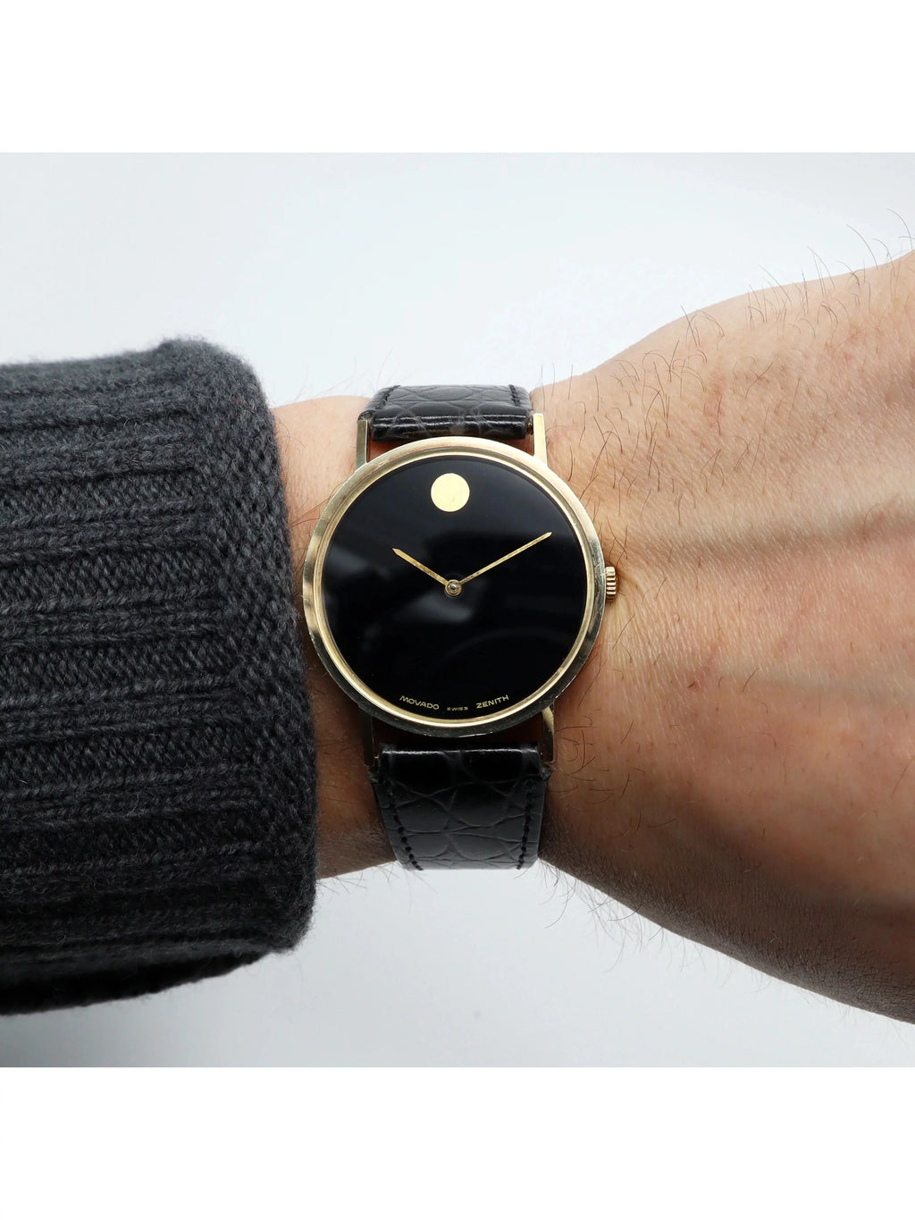 Movado Watch Dial 33mm Hand Yellow Black Wind 14K Museum Vintage Gold Zenith