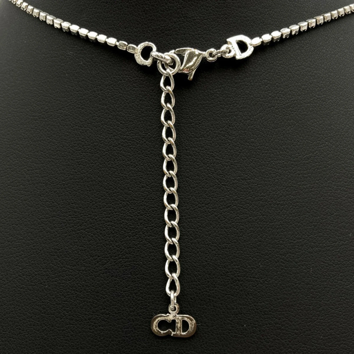 Plate Pre-Owned (Good) Rhinestone Women's IT1TZZH18V36 Color Necklace Christian Silver Dior