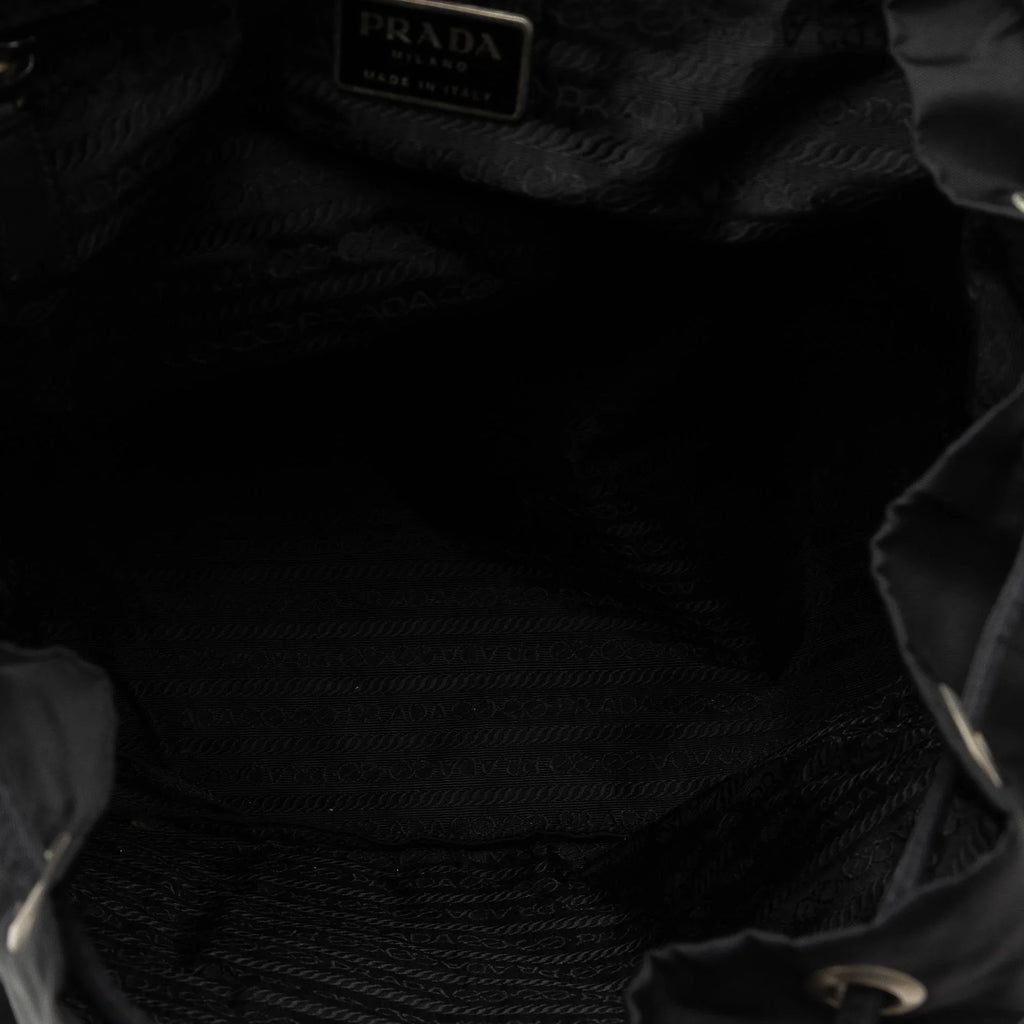 (Fair) Pre-Owned Tessuto Prada Backpack Black Fabric Authenticated Nylon Unisex