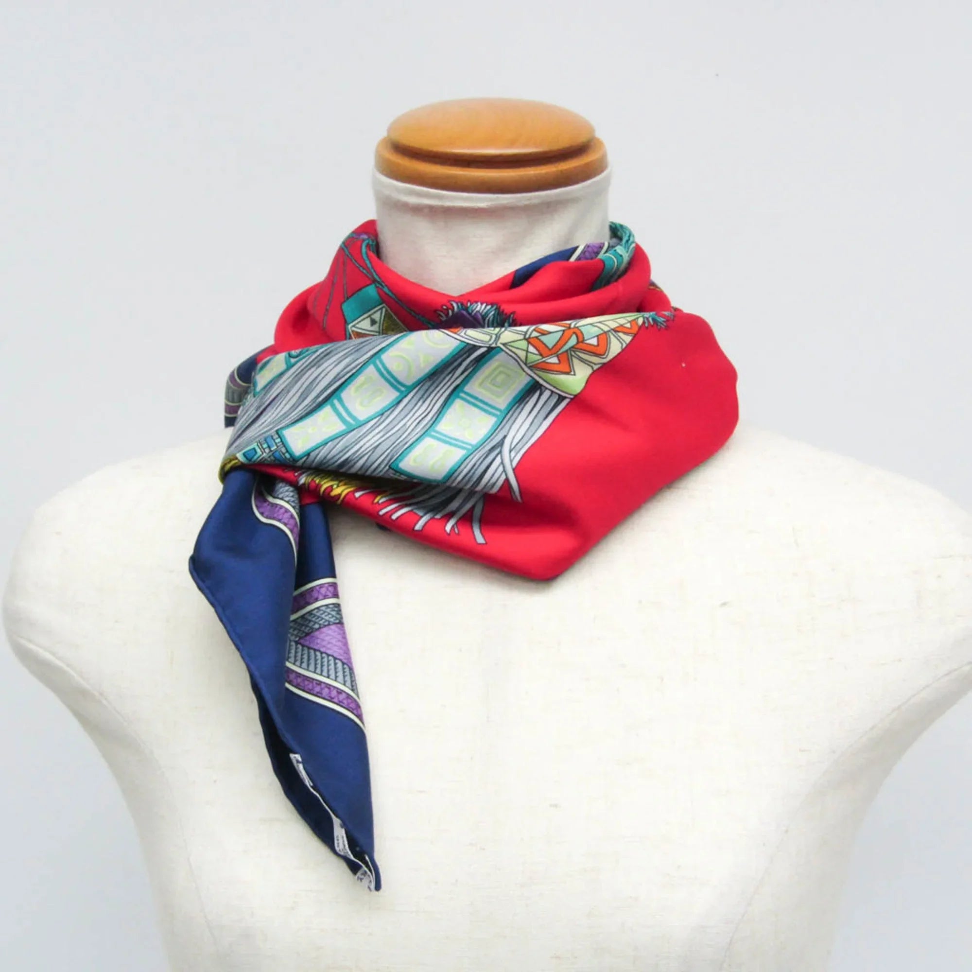 Hermes Women's DESERT Scarf Multi-color,Navy,Red Silk Color CUIRS Carre90 (Good) DU Pre-Owned