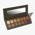 Desert Geller Staplesz Laura Eyeshadow Dreams Palette Seasonless