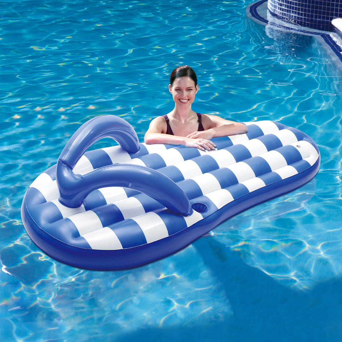 blow-up Flip Marine Products Pool Wave Float Flop