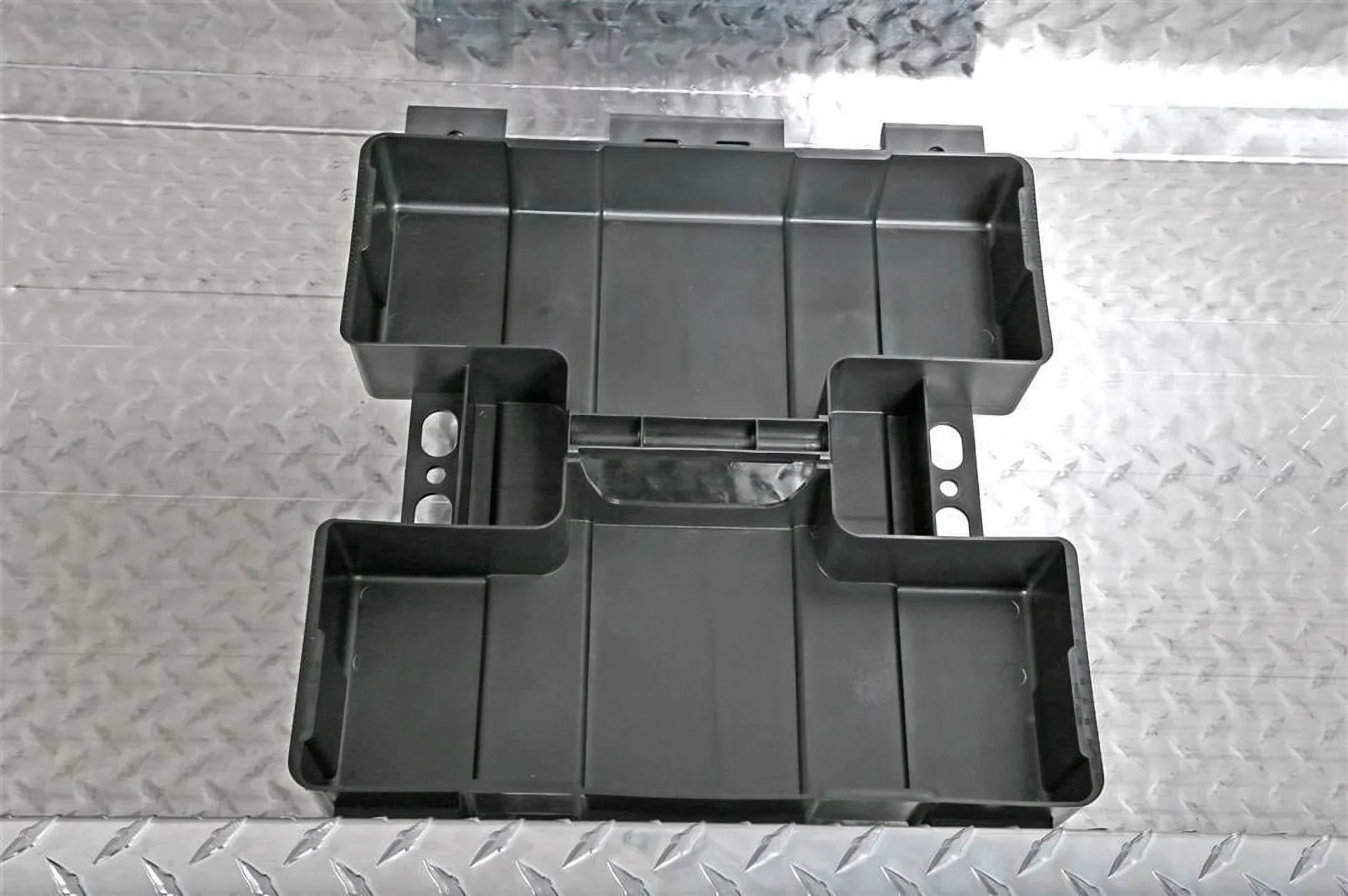 Chest 2021-2022 Zee 8556 RAM SILVERADO, Label - select: Fit - Red Dee Tool 1500 Boxes 2019 Fits CHEVROLET DZ Universal