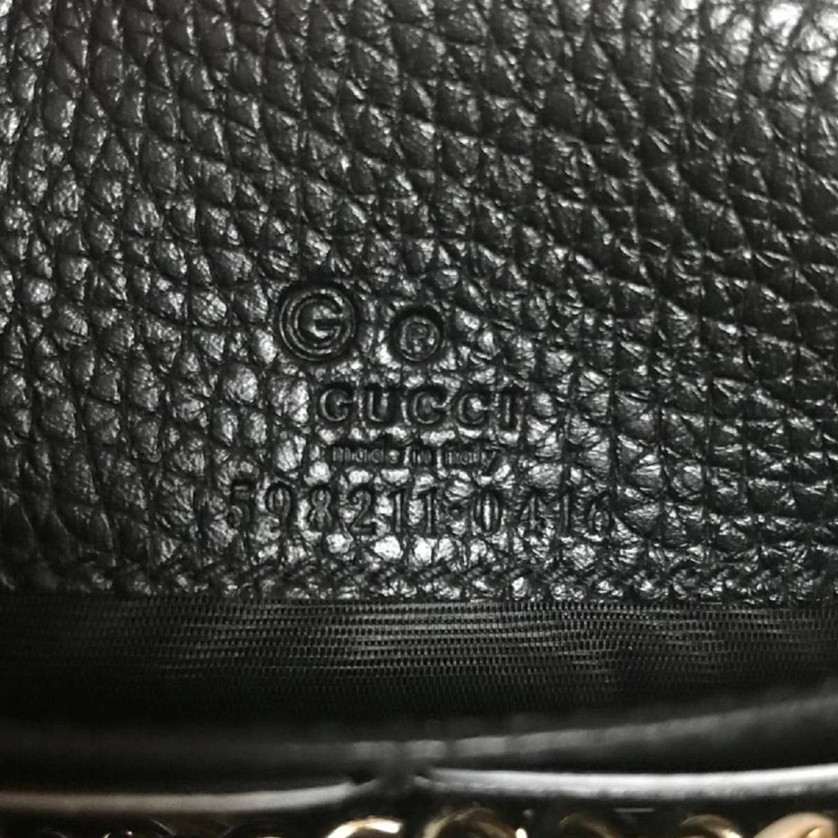 Gucci Bag Cross Leather Wallet Black Body on Soho Chain