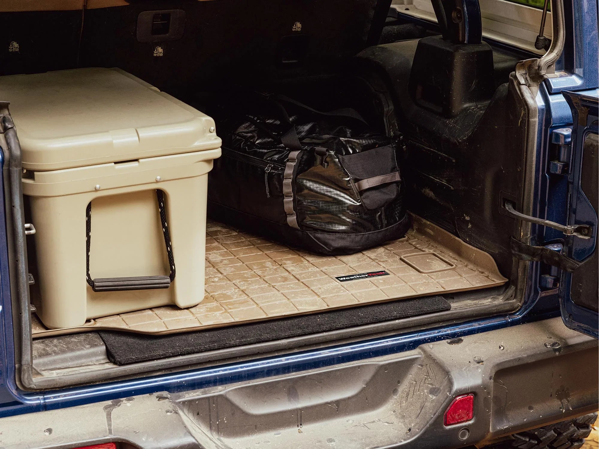 Protector WeatherTech with Liner Bumper compatible Protector, 2020-2024 Cargo 2nd Row - Bumper Seating Behind Trunk with Cocoa With Outback Subaru