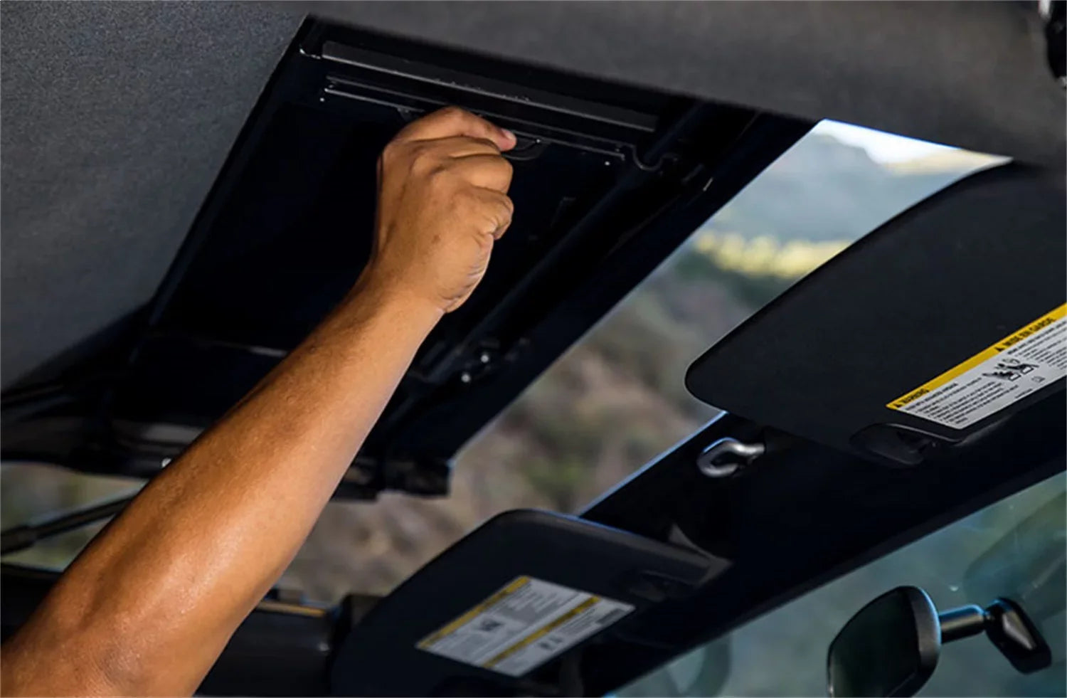 990235 RealTruck by Jeep Rear Cover Door, Soft With Trailview For Tonneau Black 2 Diamond Top 2007-2018 Wrangler Rampage Style