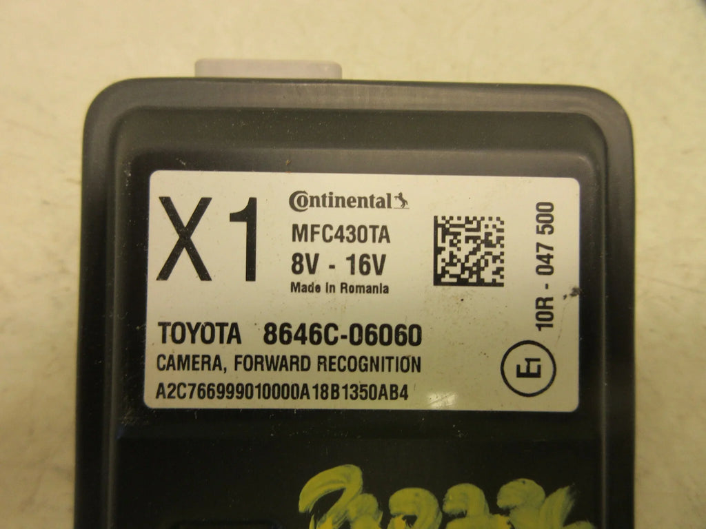 19 Radar Lane Departure Front OEM 18 Windshield Camera LKQ Camry Mounted Toyota (Good) Pre-Owned