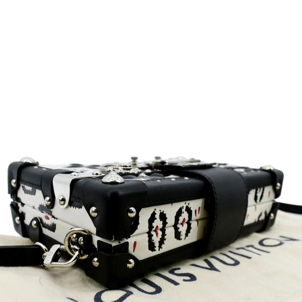 Black/Multicolor Print Crossbody Petite Pre-owned Bag LOUIS Graphic VUITTON Malle Leather