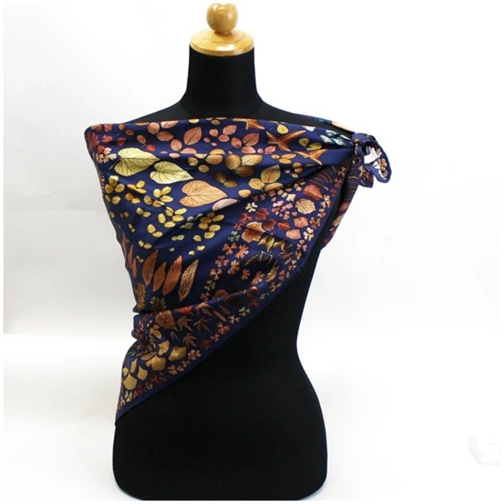 GUCCI x Scarf Navy Gucci Fallen Pattern Brown Leaves (Good) Pre-Owned Muffler Silk Ladies