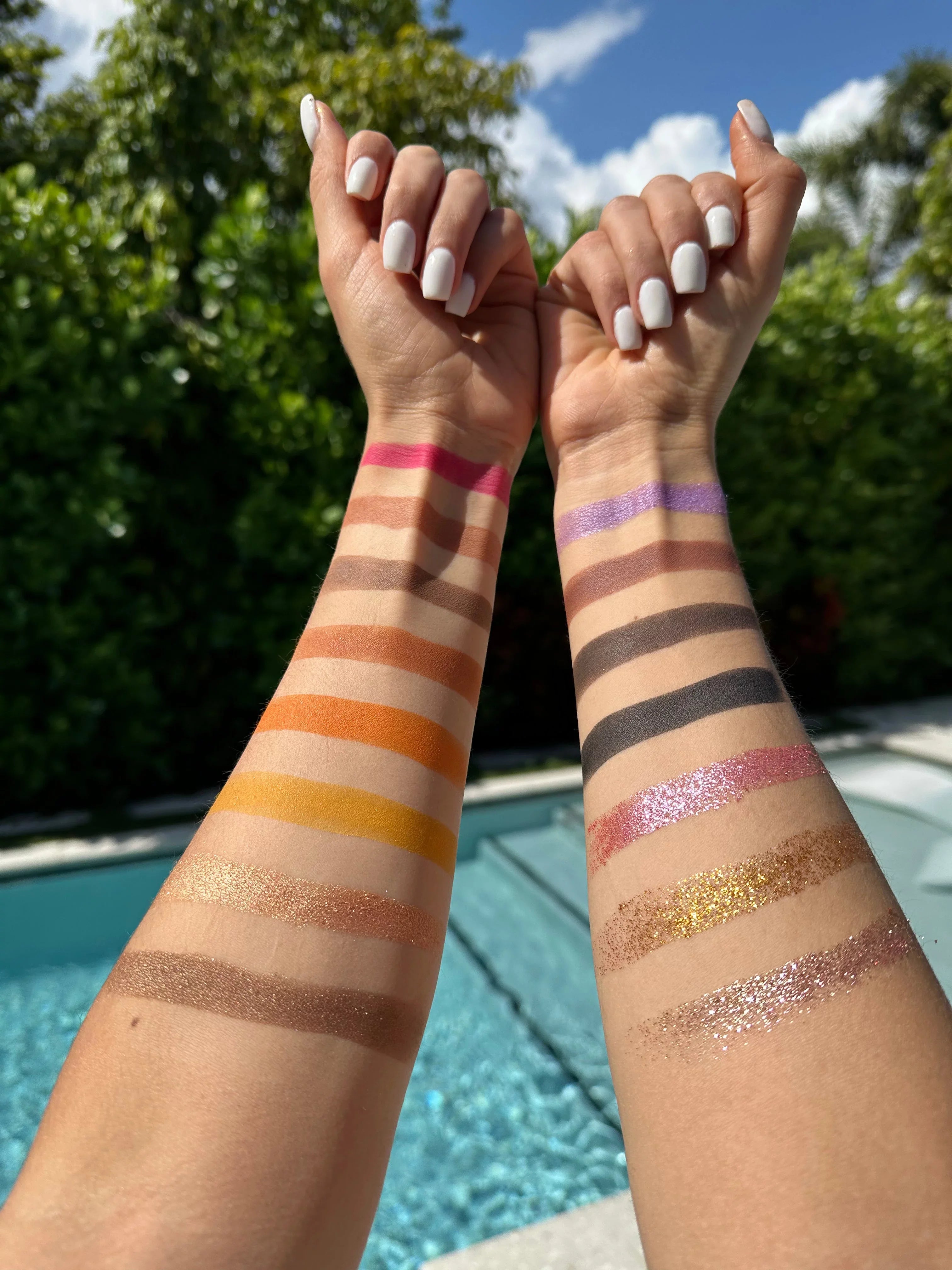 Colors Eyeshadow Gold Vibrant Summer Matters Palette, High Wags Palette, Pigmented and