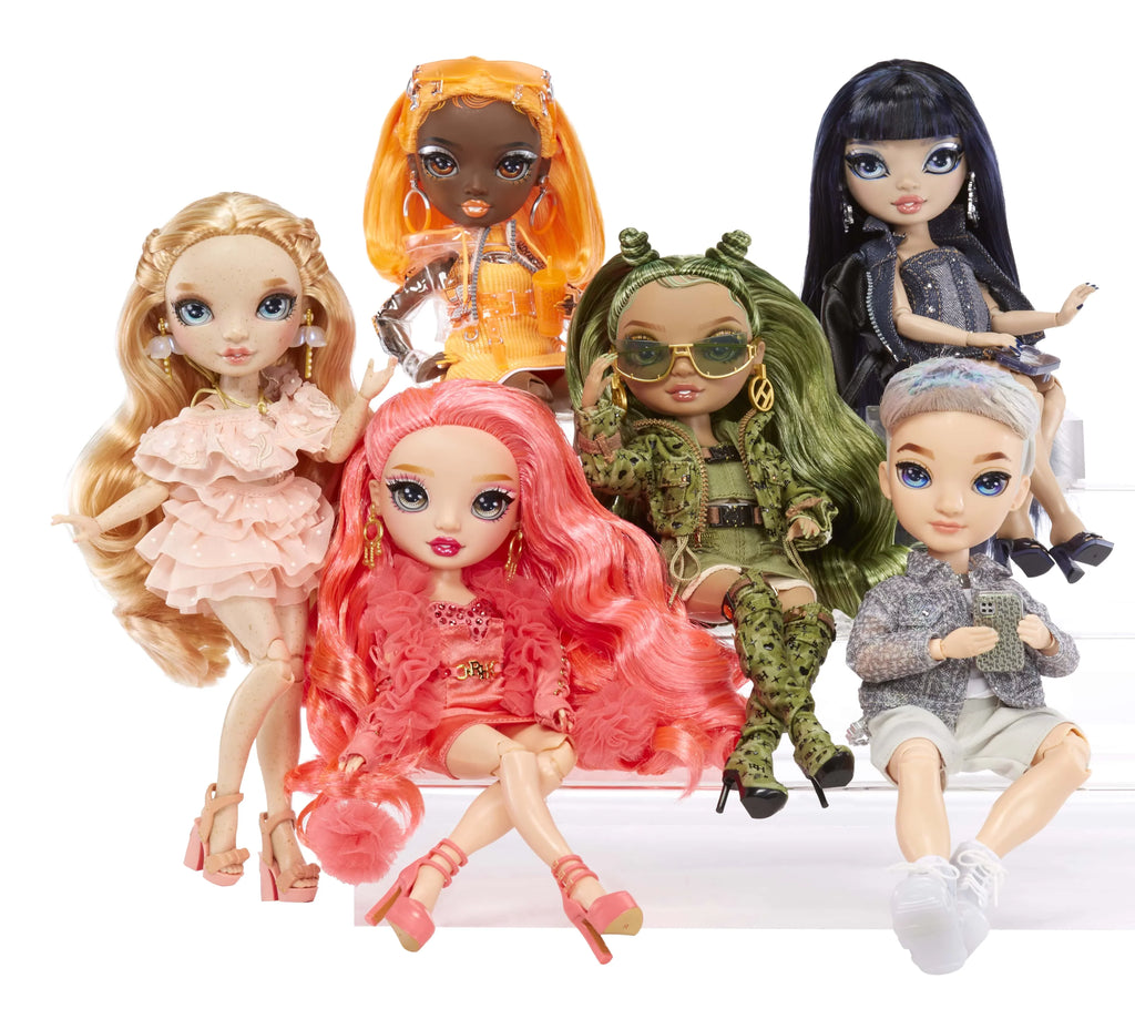 Collectors and Rainbow Priscilla- Fashionable Accessories. Fashion Pink Outfit Old Colorful for Doll. Play 4-12 Gift Great Years 10+ High & Kids