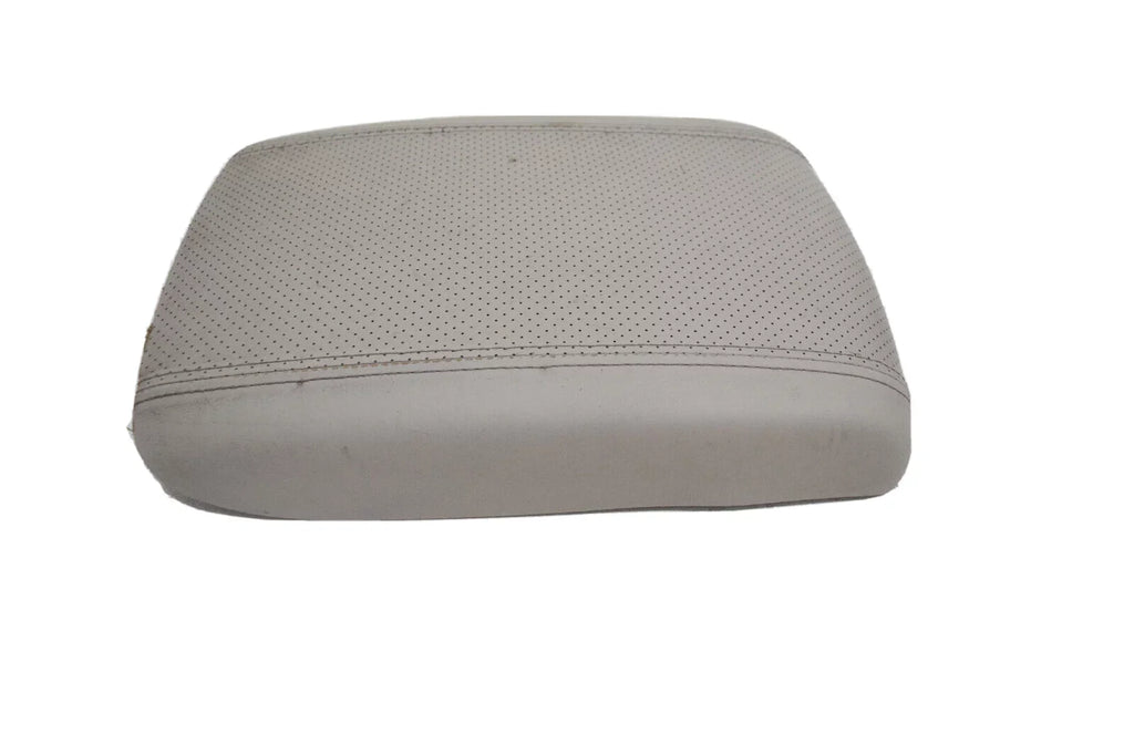 Cadillac 06 05 Console Center Escalade 03 Lid Light Gray 04
