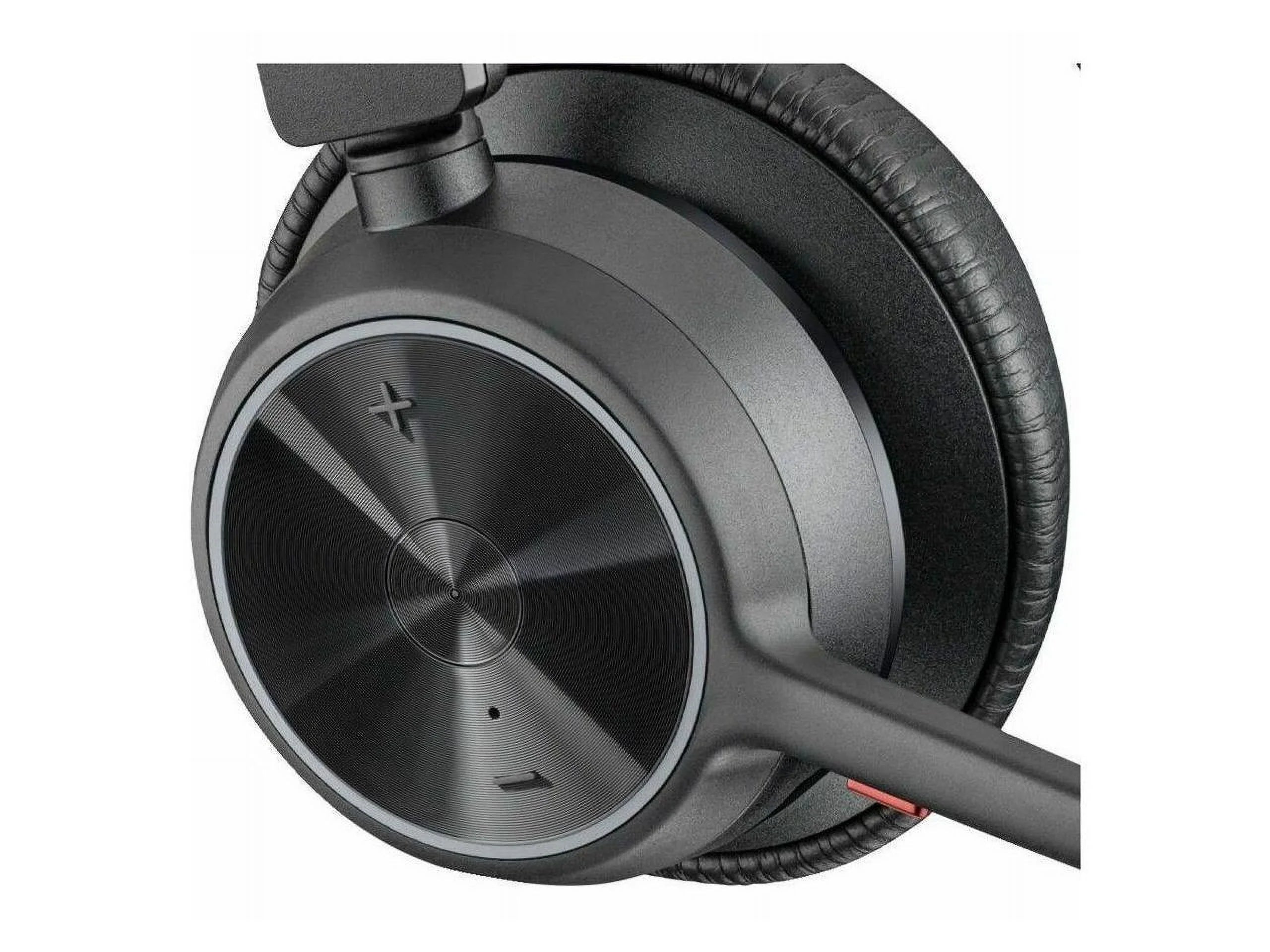 4320 Hz - - A 164 20 Headset - - Poly Stereo VOYAGER MicrophoneTAA 20 - - - UC Over-the-head kHz Cancelling ... Cable - Binaural Type USB Noise ft - ft 4300 4.92 Bluetooth - Wired/Wireless Ear-cup - -