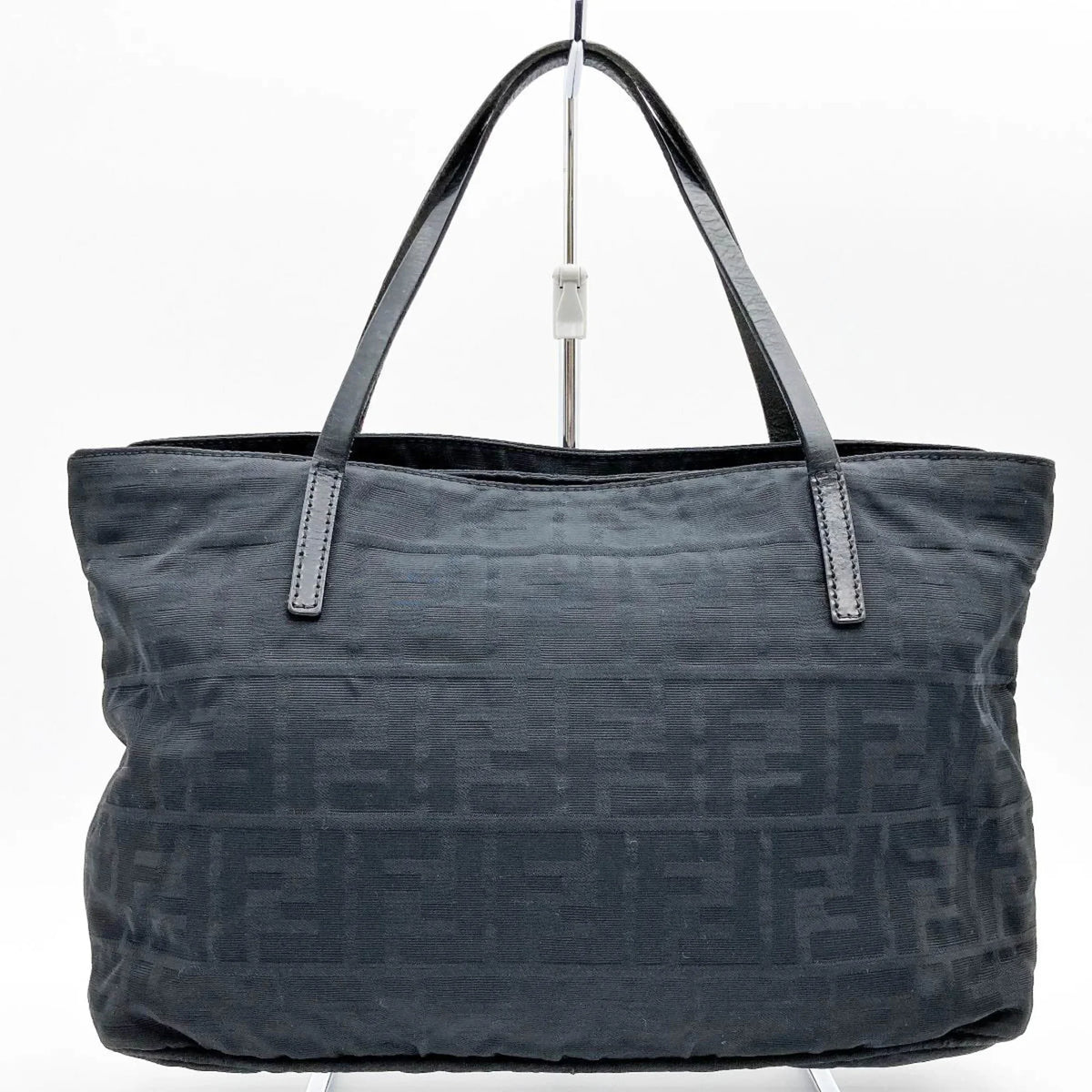 FENDI pattern nylon canvas handbag tote (Good) Zucca 15786 bag Pre-Owned black ladies